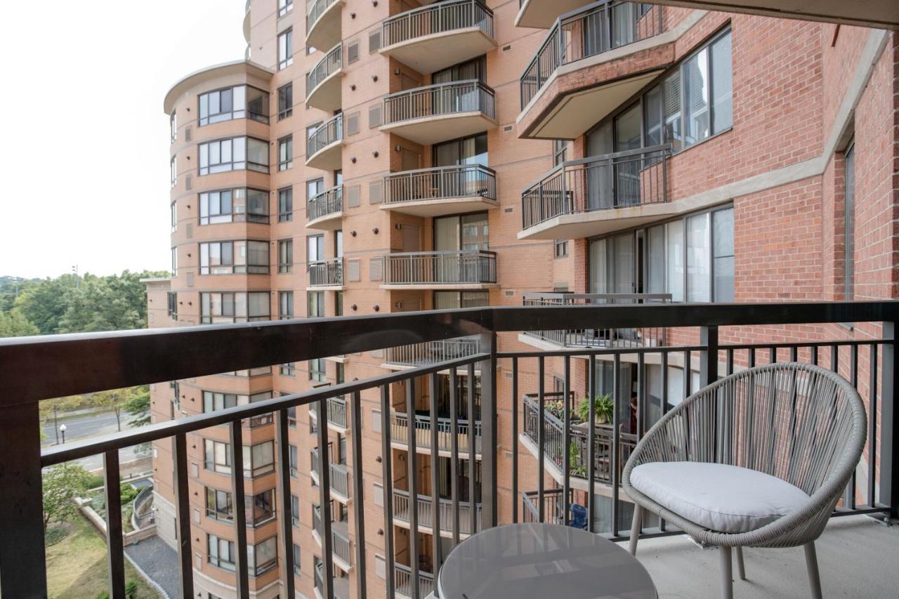 Stylish And Charming Apartment In Pentagon City อาร์ลิงตัน ภายนอก รูปภาพ