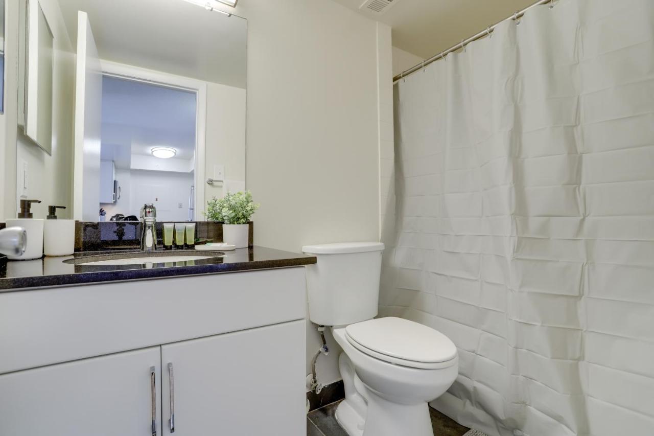 Stylish And Charming Apartment In Pentagon City อาร์ลิงตัน ภายนอก รูปภาพ